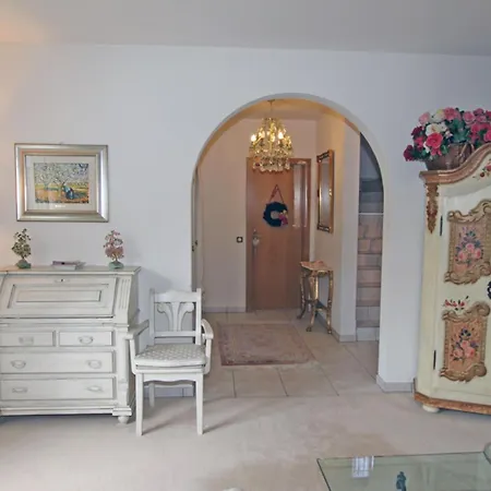 Dom wakacyjny Casa Rododendro By Holap Sa *